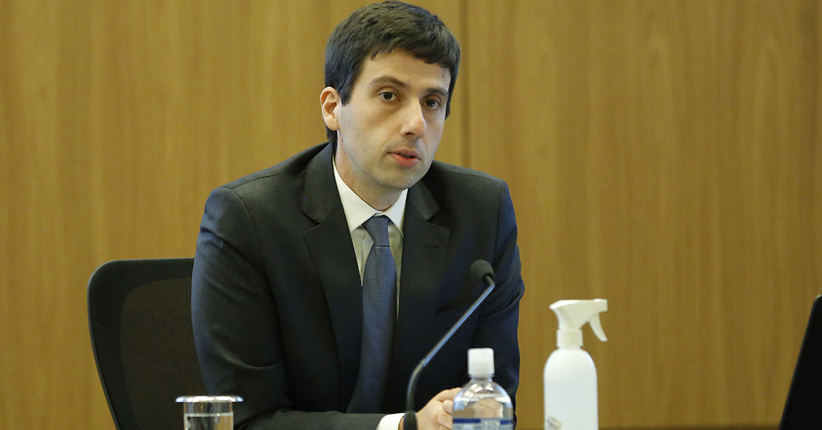 Diretor de Política Econômica do BC aponta cenário desafiador de incerteza e inflação