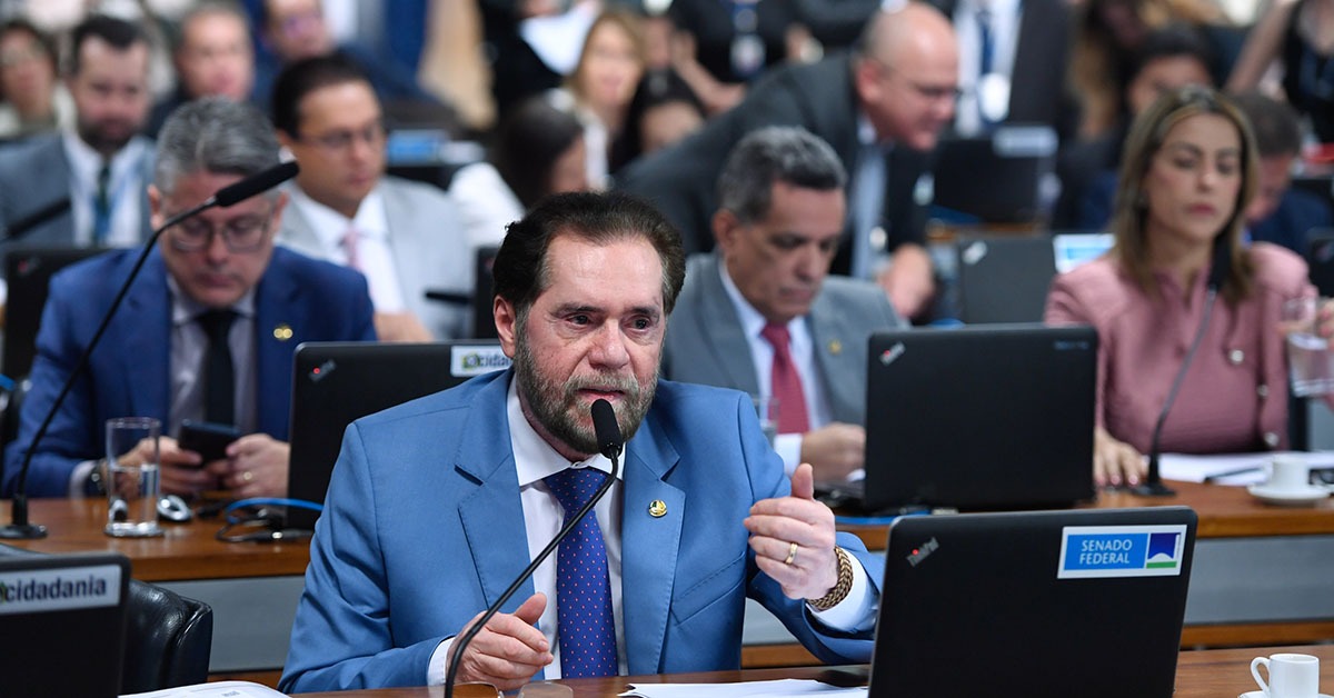 CCJ do Senado adia a votação da PEC da autonomia do BC