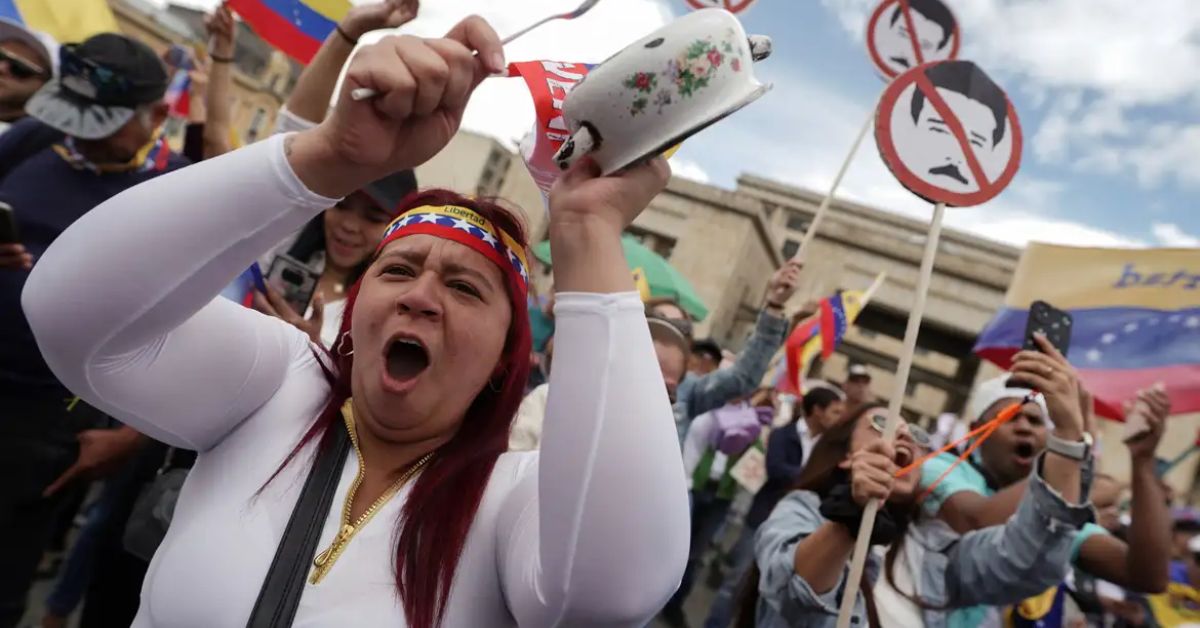 Venezuela tem dia de protestos da oposição e de apoiadores de Maduro