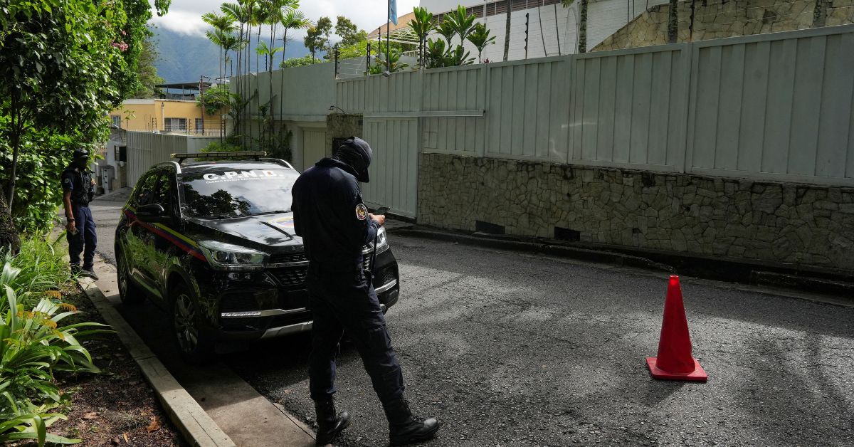 Brasil assumirá representação de Peru e Argentina na Venezuela após expulsão de diplomatas por Caracas