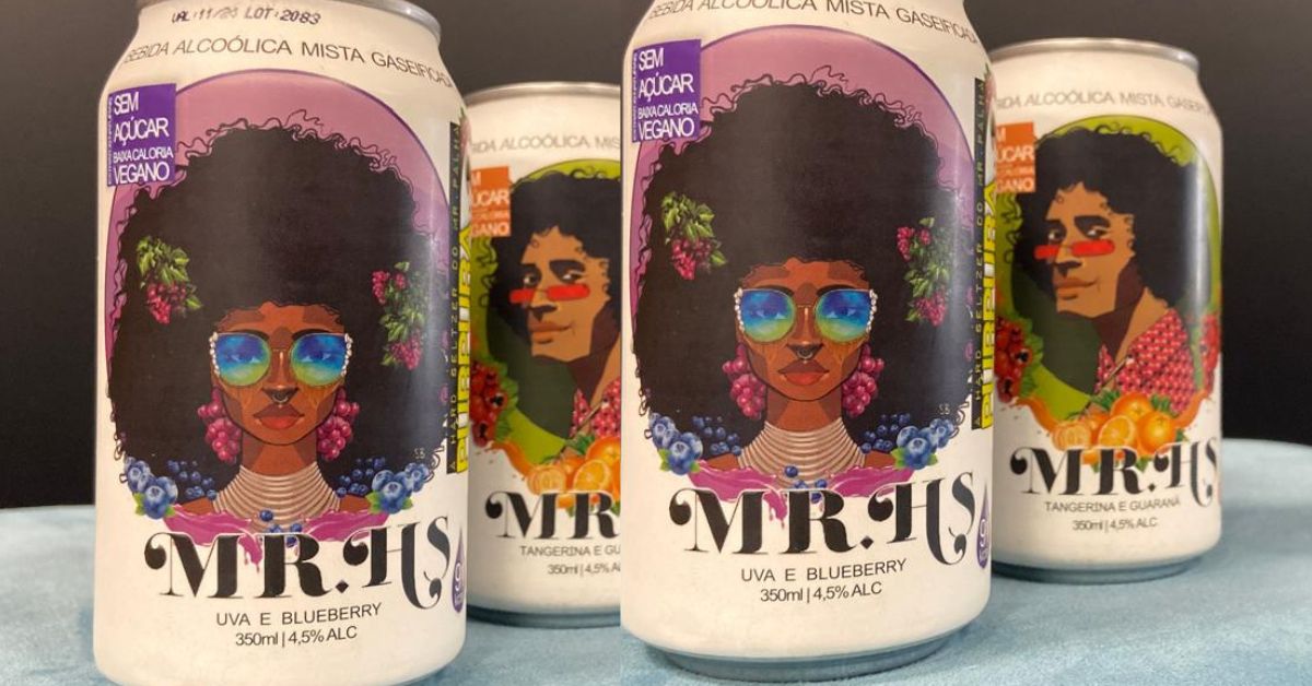‘Água alcoólica’ deve chegar a 1 milhão de latas no Carnaval de BH 2025