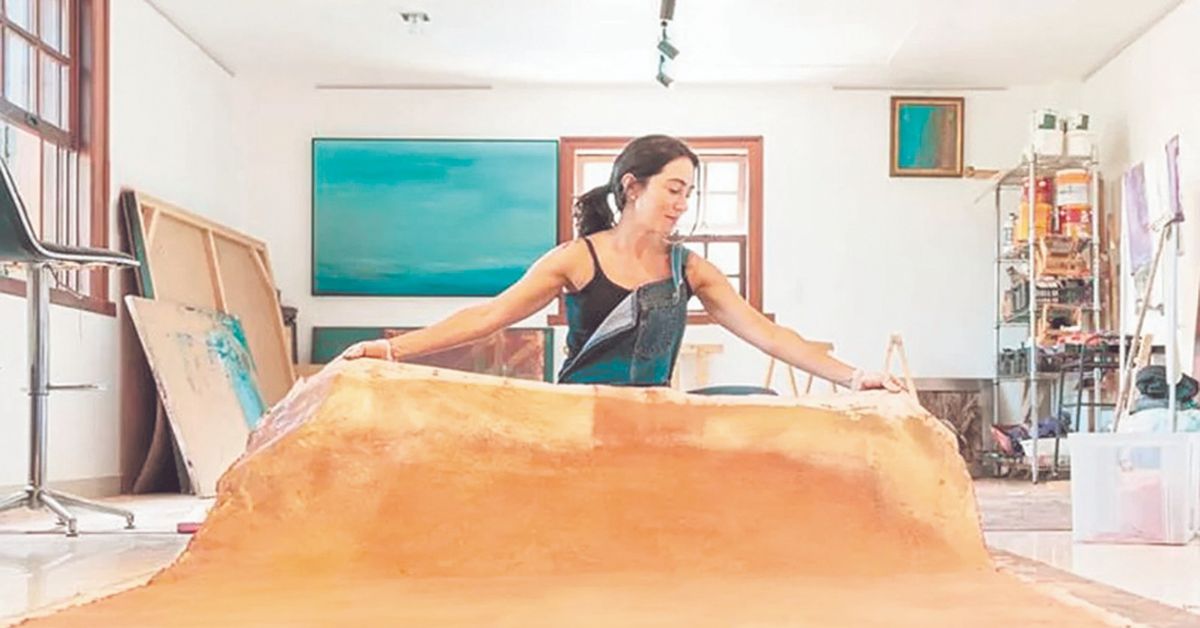 Artista plástica mineira cria tintas ecológicas utilizando resíduos de mineração