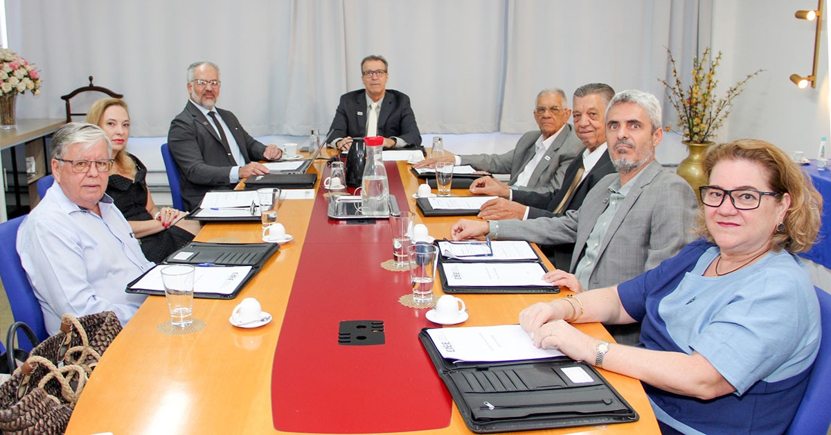 CIEE/MG reúne diretores em Assembleia Ordinária