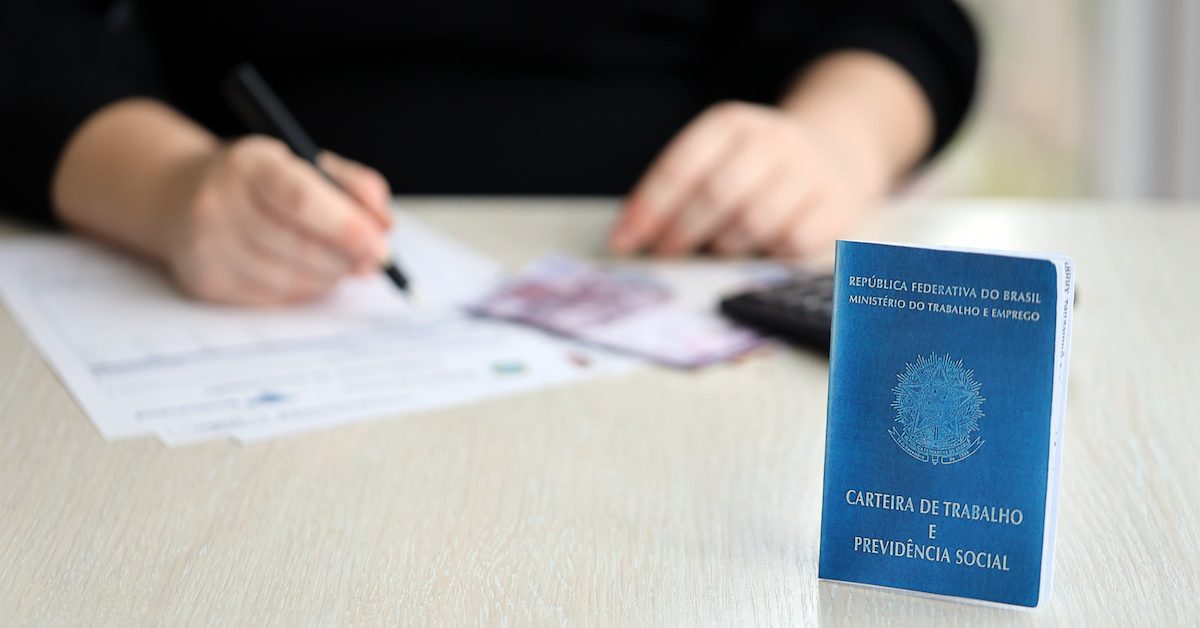 Desemprego fica em 5,6% e tem menor taxa até maio na série histórica