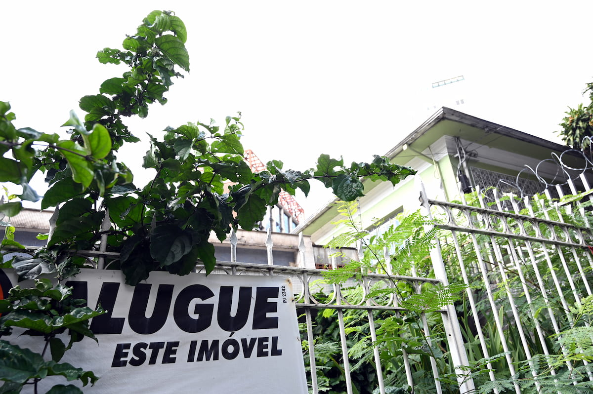 Aluguel residencial sobe 1,02% em junho, após queda de 0,56% em maio, afirma FGV