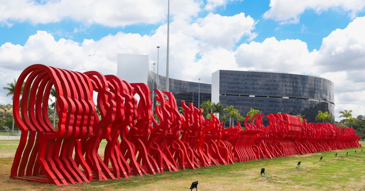 Monumento em homenagem às vítimas de Brumadinho é inaugurado na Cidade Administrativa
