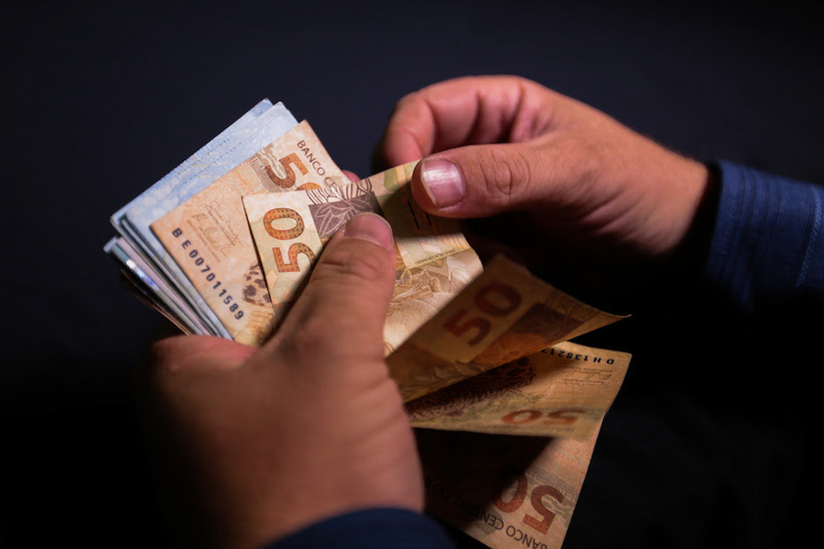 Crédito do Trabalhador pode se transformar em arapuca com fraudes e endividamento além da conta