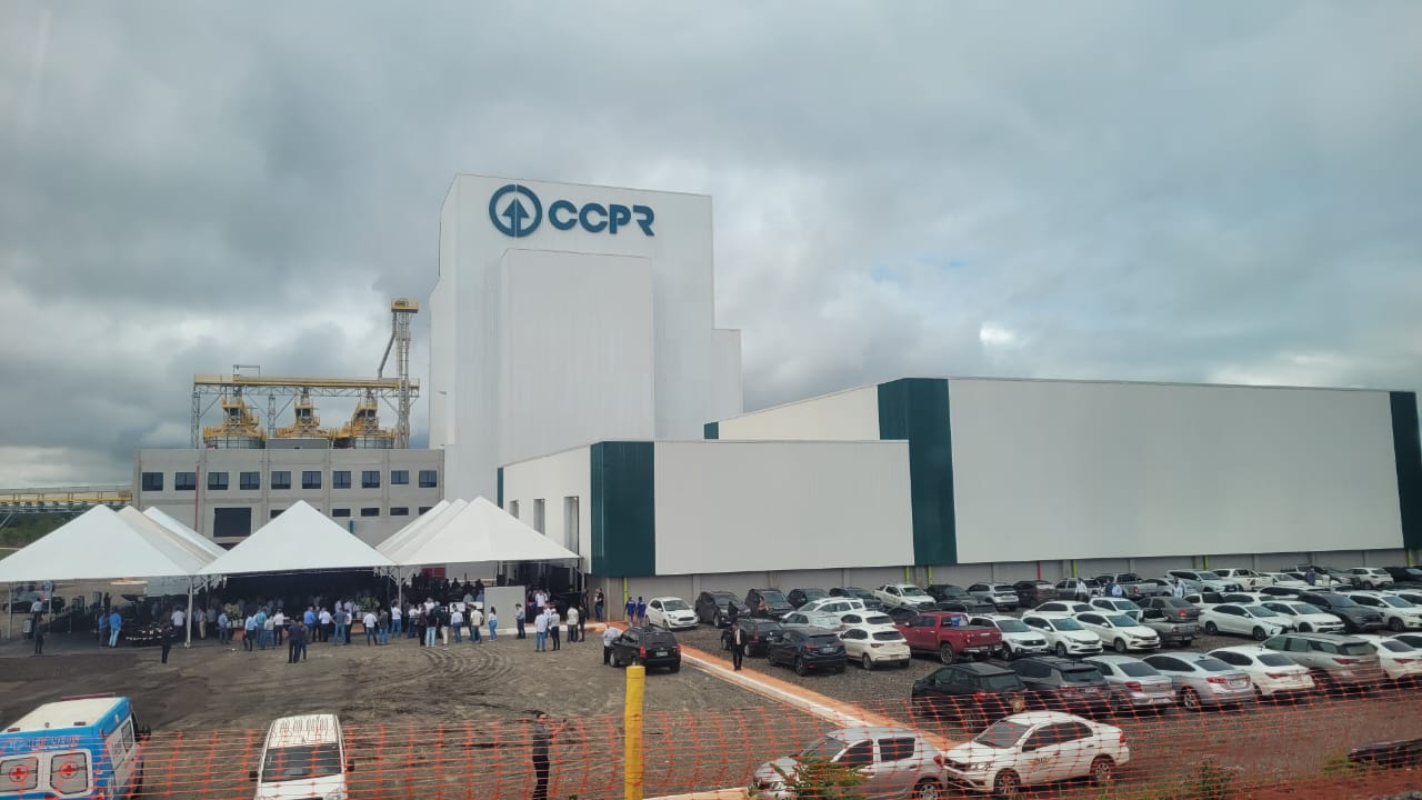 Com aportes de R$ 240 mi, Curvelo recebe maior fábrica de rações para ruminantes da América Latina