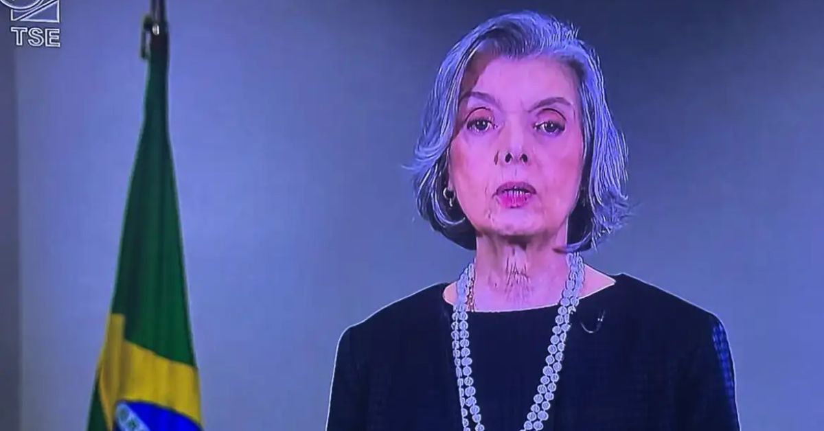 Em cadeia de rádio e TV, Cármen Lúcia convida cidadãos a votar