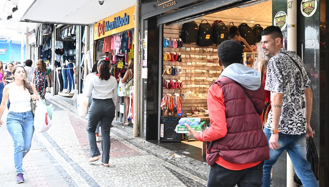 Comércio irá funcionar no feriado de Corpus Christi; veja o que mais abre e fecha em BH