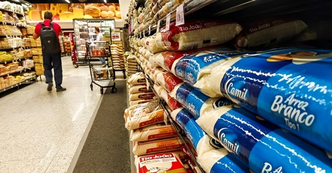 Via Bahia adia inauguração de supermercado no bairro Floresta; saiba nova data