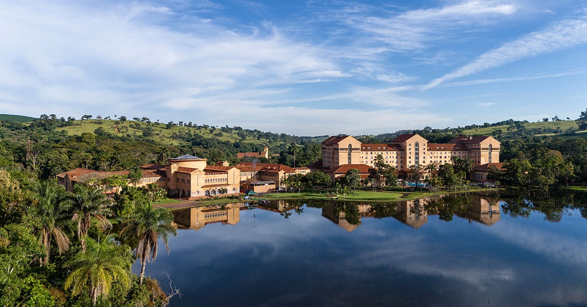 Grande Hotel Termas de Araxá comemora 80 anos com patrimônio natural e histórico