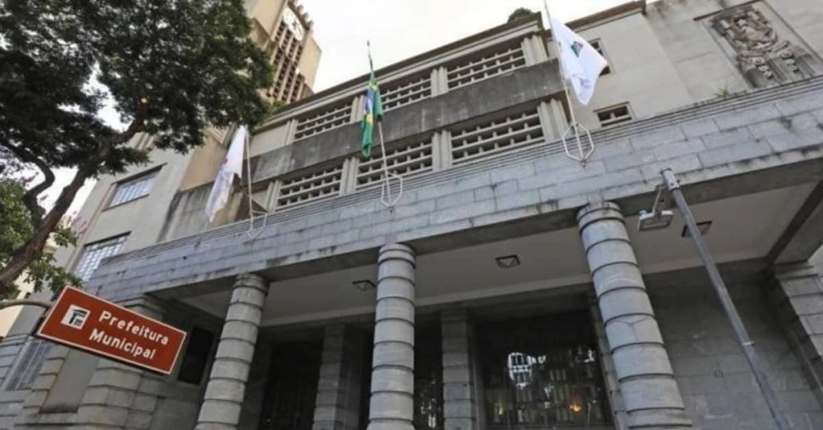 Reforma administrativa da PBH é sancionada por Fuad Noman