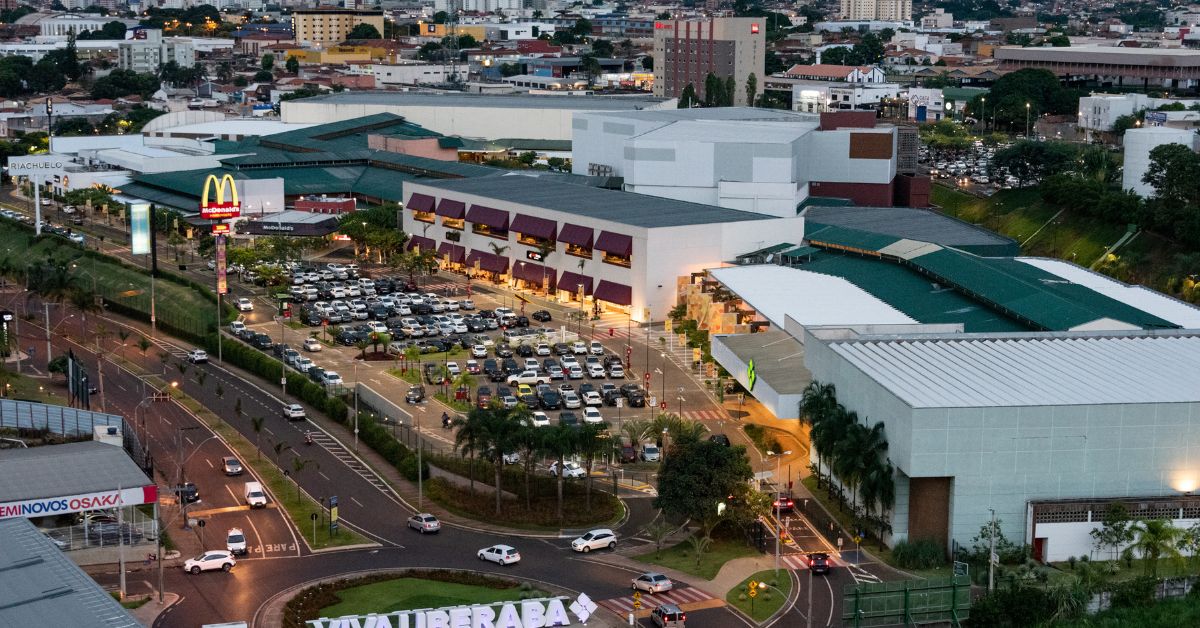 Aquisições marcam início da ampliação do Shopping Uberaba