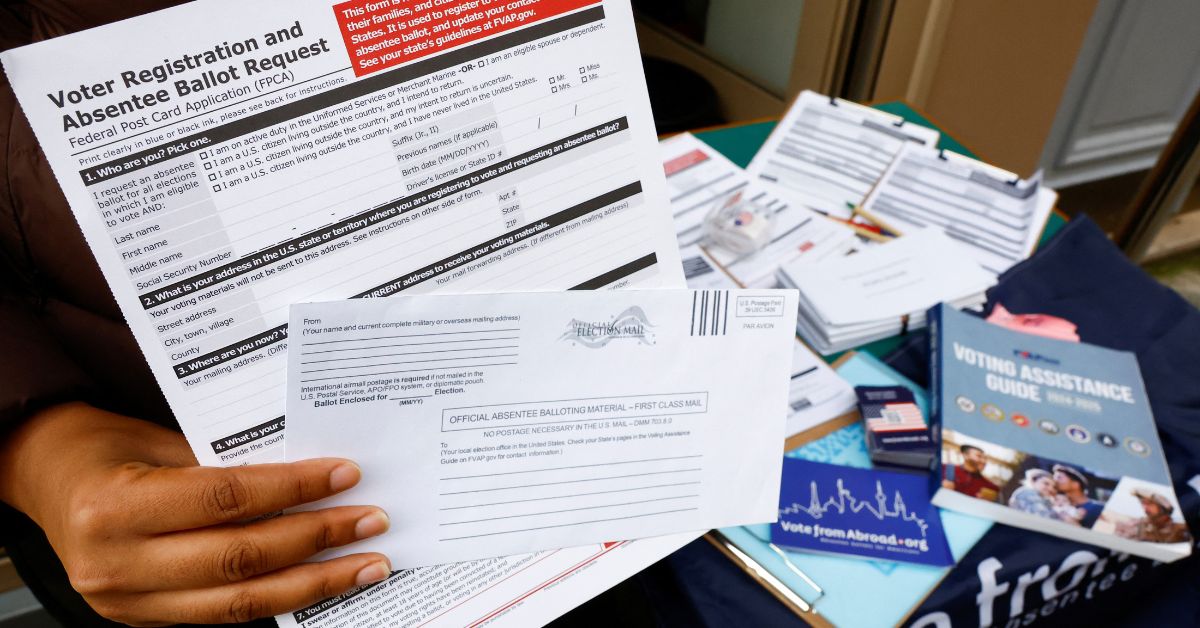 Com disputa acirrada, campanhas eleitorais dos EUA olham para eleitores no exterior