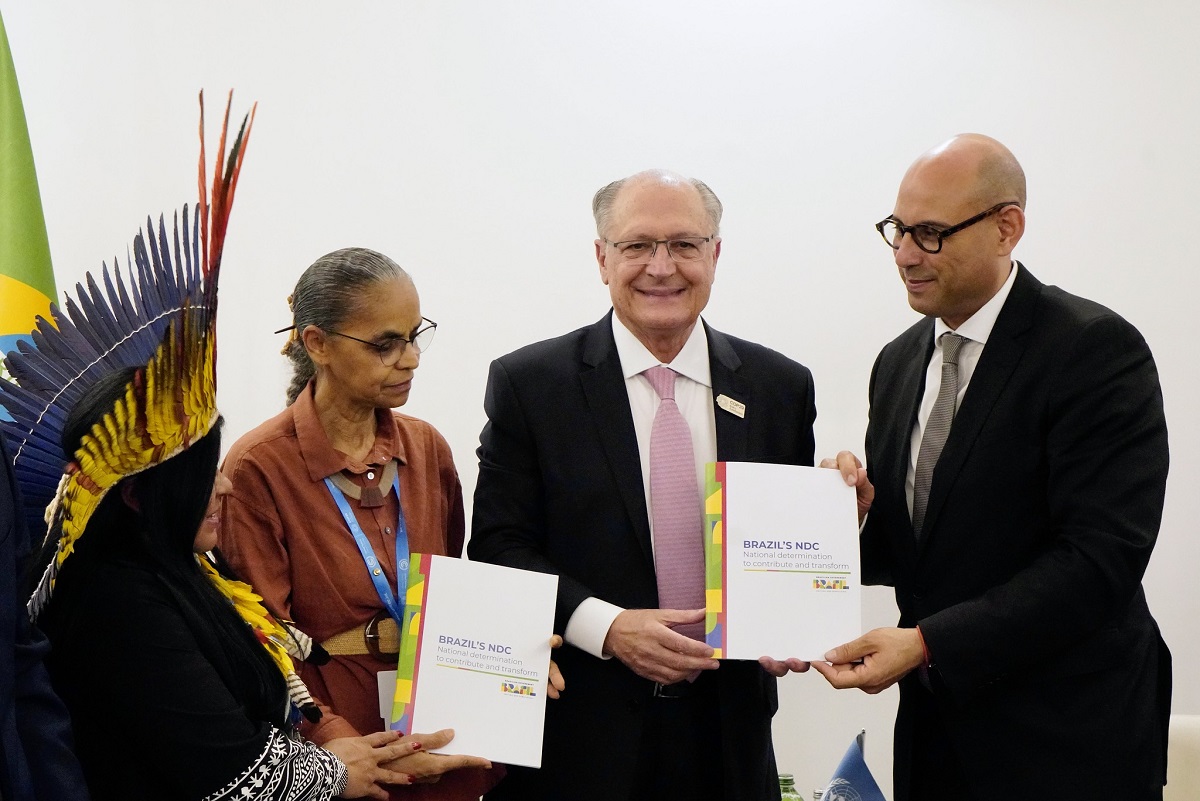 COP29: Brasil entrega à ONU nova meta climática alinhada ao Acordo de Paris