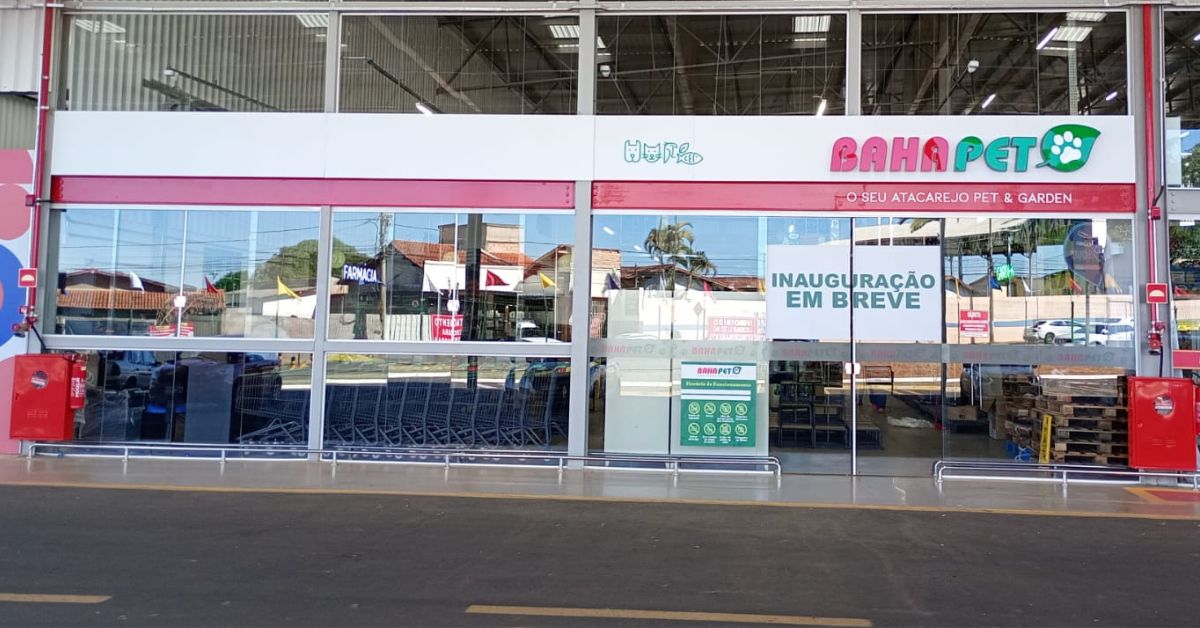 Grupo Bahamas inaugura loja da bandeira Bahapet em Araxá