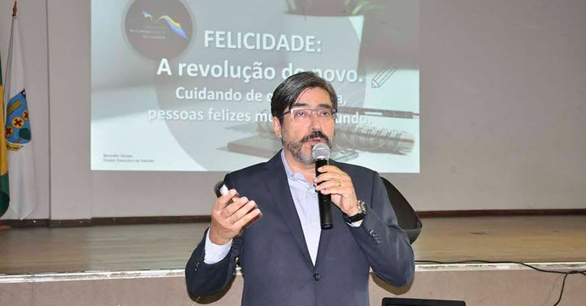 Ser feliz é uma construção possível, afirma especialista