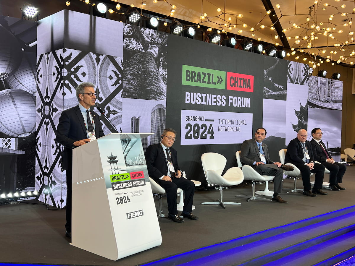Minas Gerais apresenta potencial de investimentos para empresários chineses em Xangai