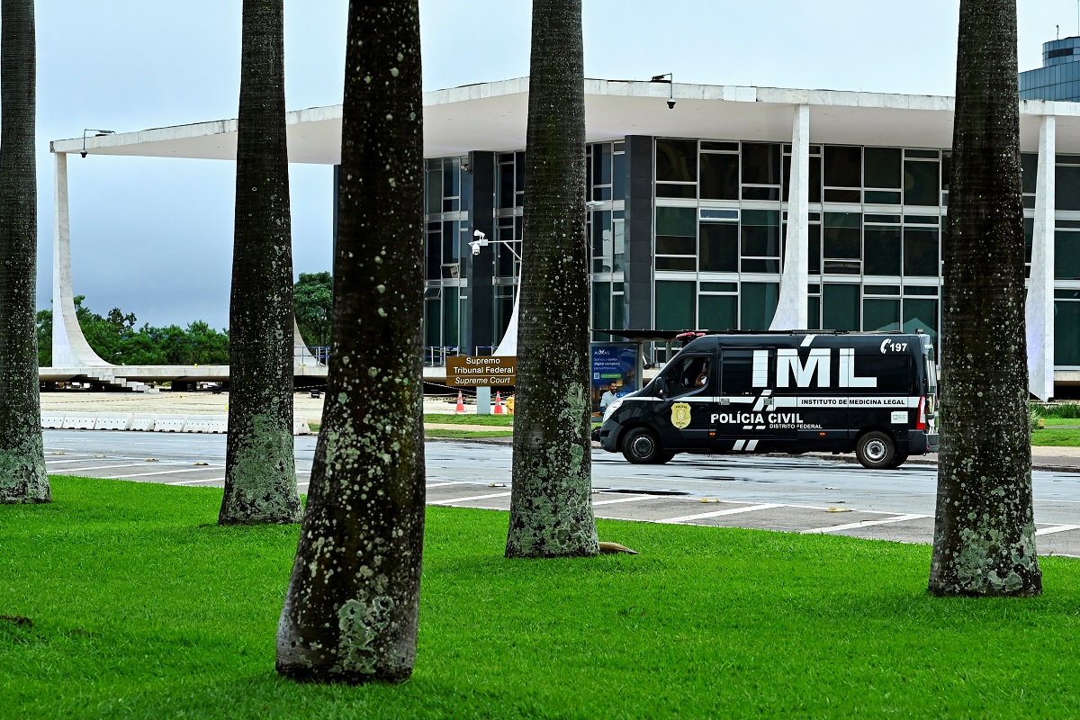 Diretor da PF diz que houve tentativa de matar ministros do STF em explosão: ‘ato terrorista’