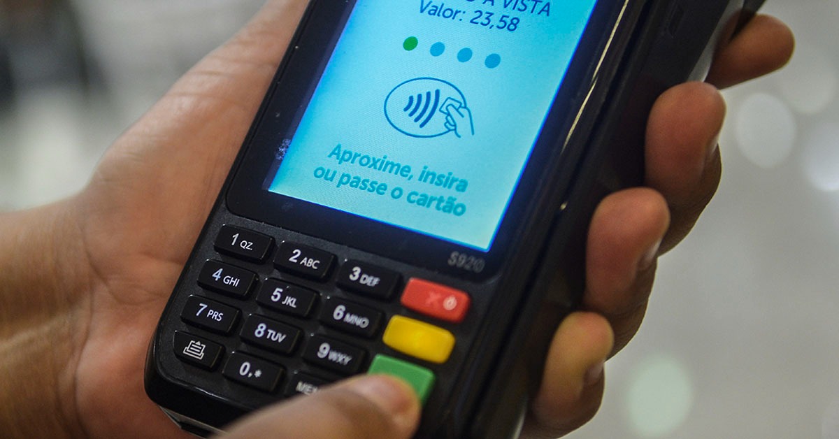 Transações com cartões no País crescem 10,2% no 3º trimestre