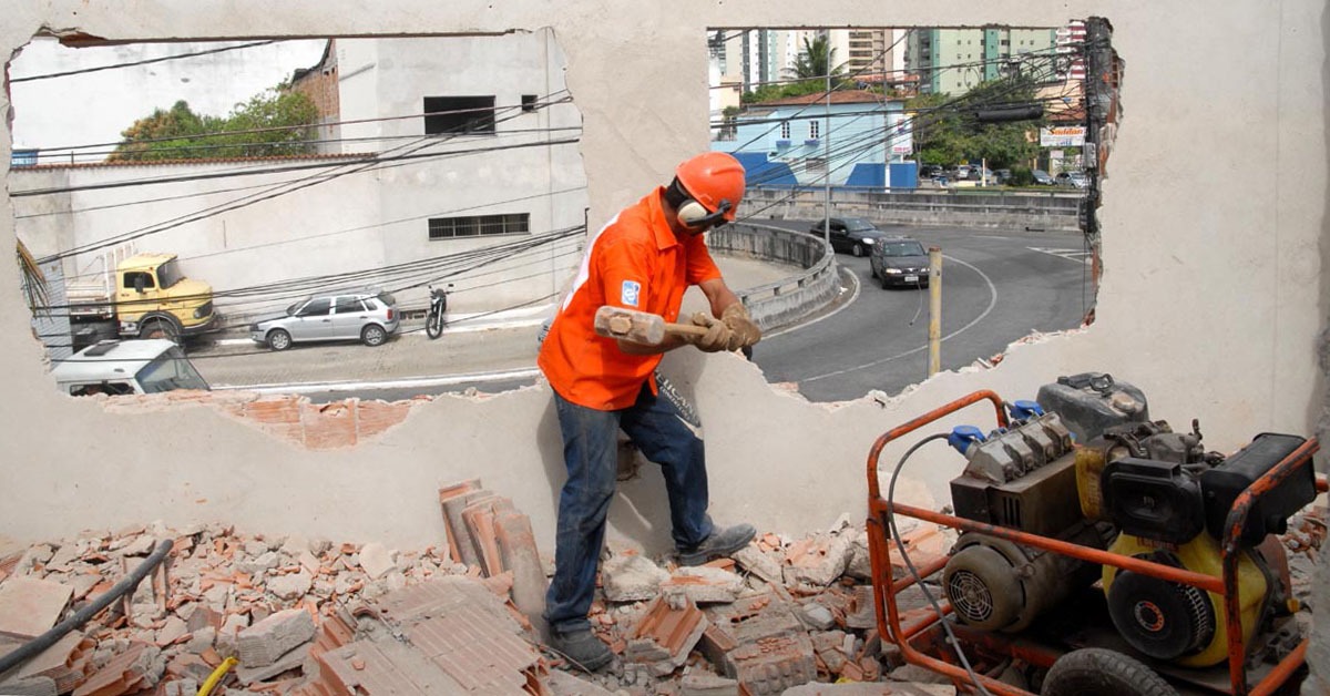 Confiança do setor de construção recua entre outubro e novembro