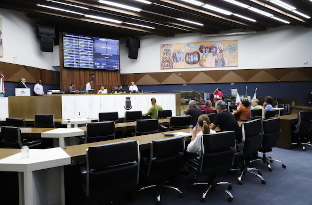 CMBH autoriza empréstimos de até R$ 2,5 bilhões para a PBH