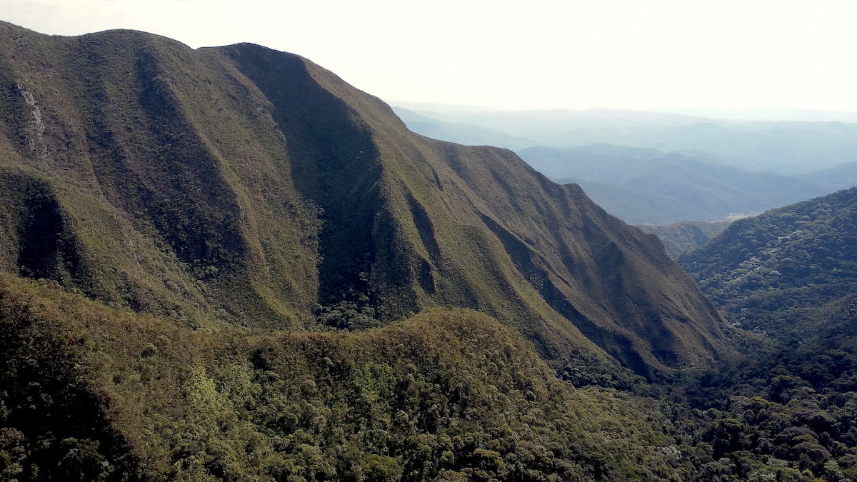 Serra do Gandarela: uma fonte rara e essencial de água está ameaçada em Minas