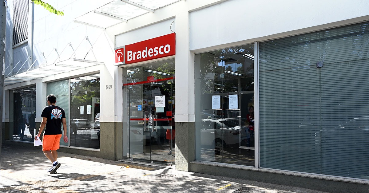 Inadimplência deve ficar estável em 2025, diz o Bradesco