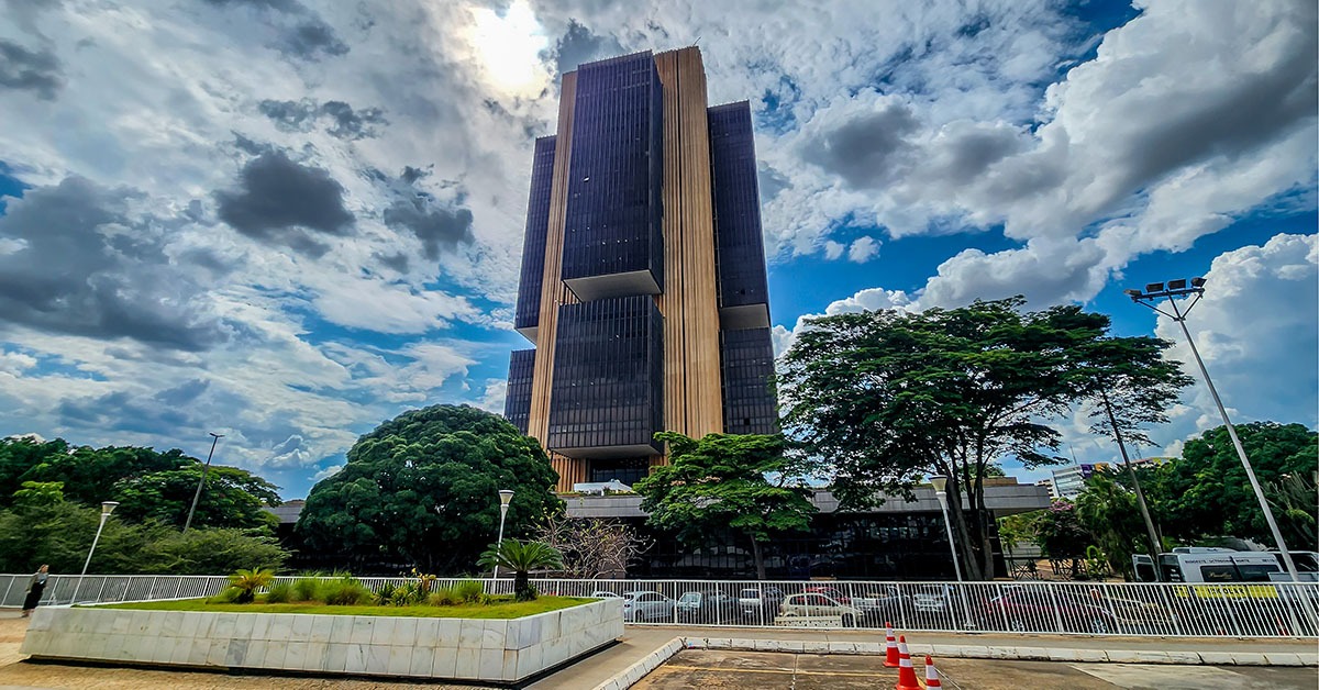 Bancos avaliam que a economia está em contração