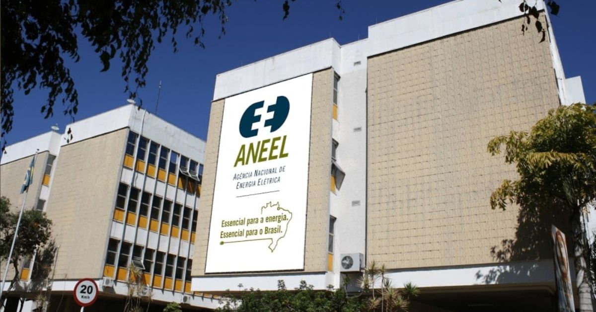 Aneel manda operadoras de energia se prepararem para emergência climática