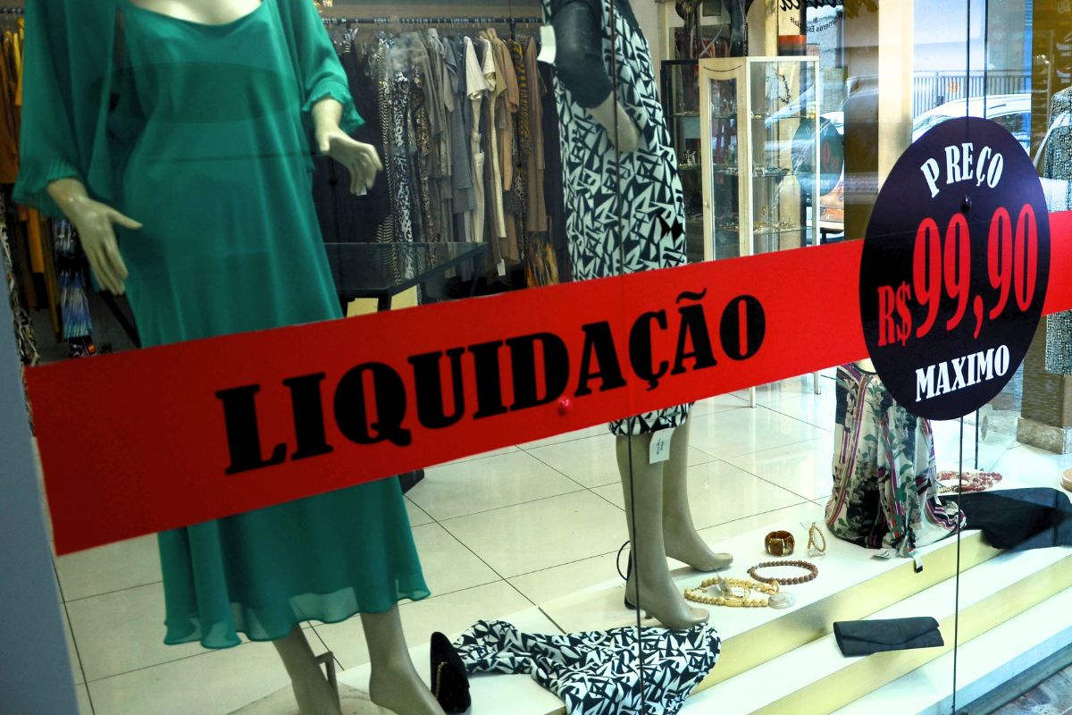 Temporada de liquidações dos shoppings de BH tem descontos de até 70%