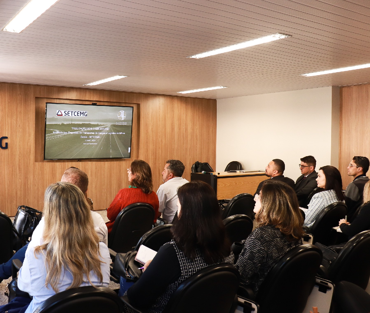 Curso técnico gratuito de logística tem inscrições abertas em Belo Horizonte