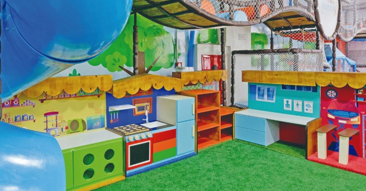 Casa de festas Terra do Nunca estreia no bairro de Lourdes