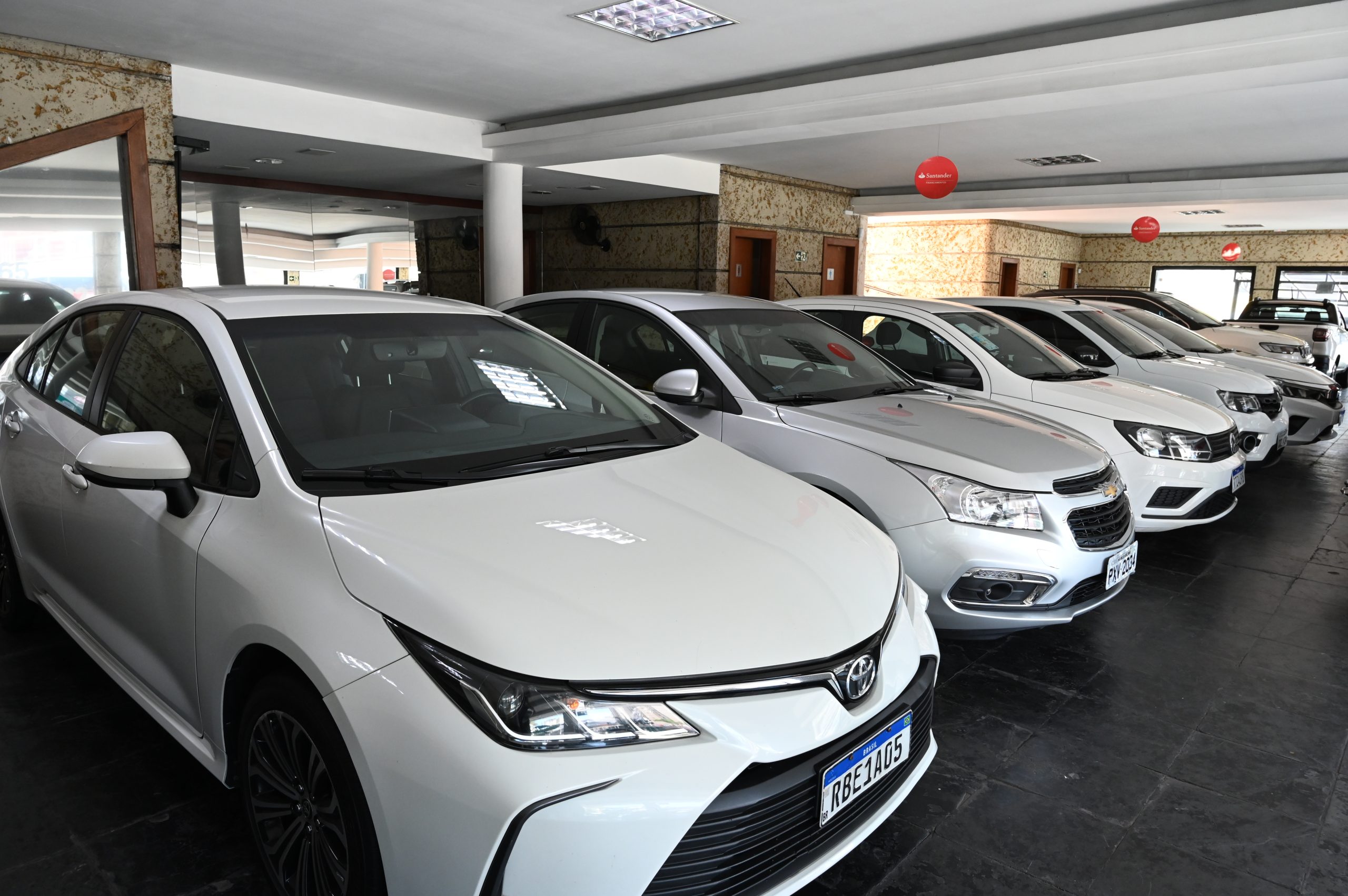 Preço dos carros usados desacelera em abril, mas Minas lidera valorização em 12 meses