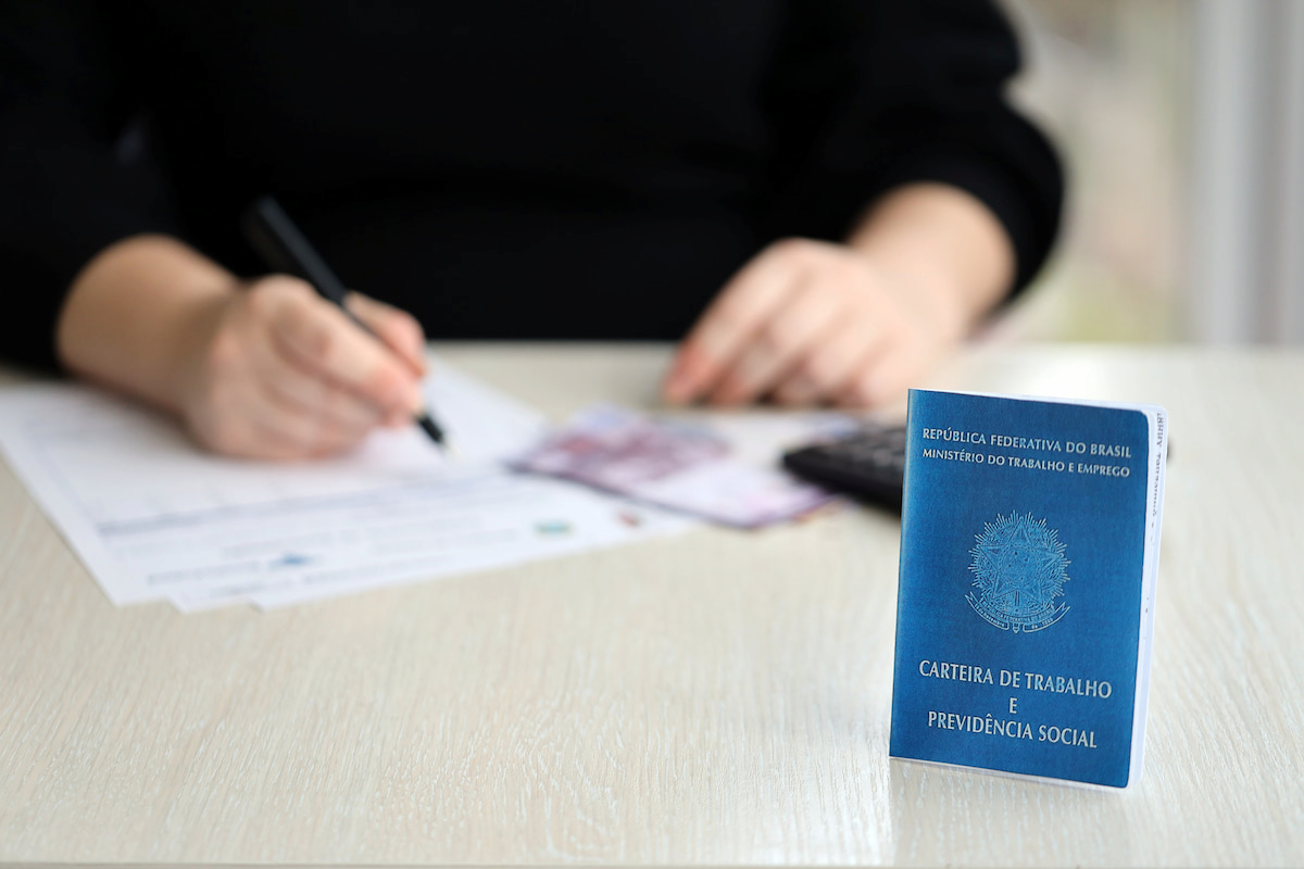 Longe do emprego tradicional, jovens buscam oportunidades alinhadas com seus valores e objetivos 