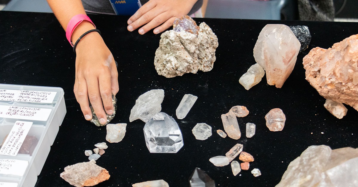 Encontro de Colecionadores Mirins de Minerais reúne crianças neste sábado (1º)
