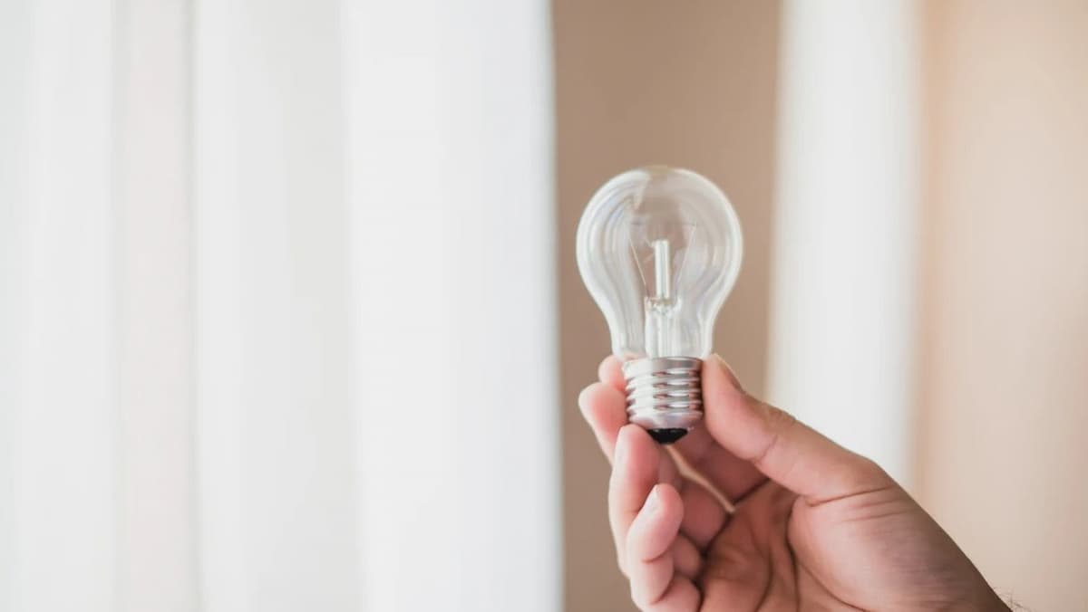 Conta de luz sem taxa extra em 2025 depende da chuva 