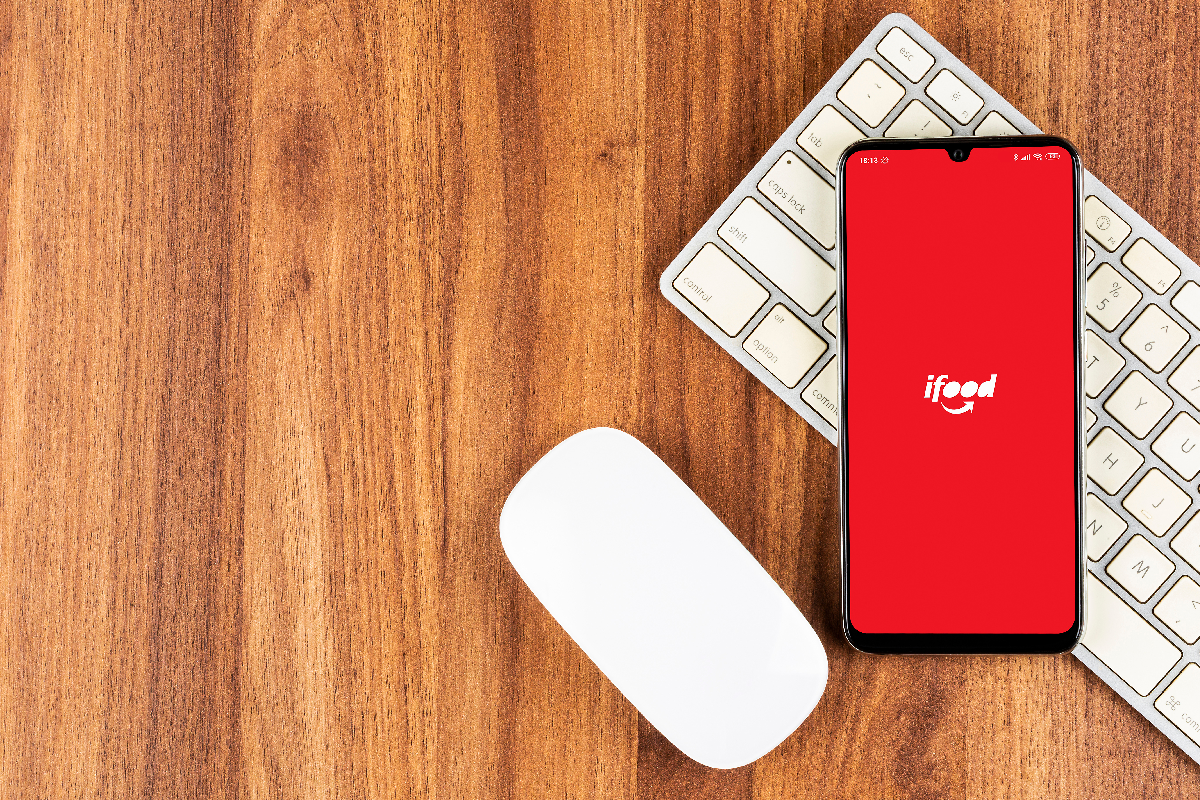 iFood lança programa ‘Elas são Tech’ para contratação de mulheres na área de tecnologia