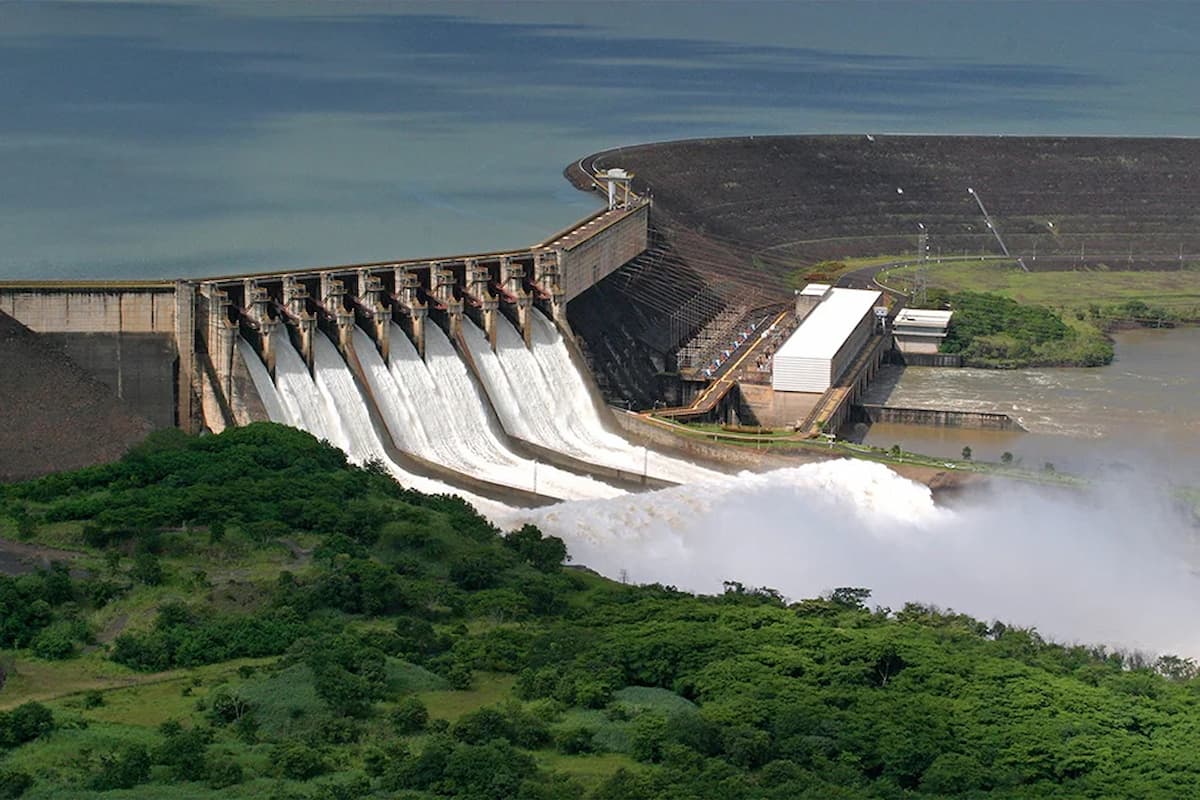 Governo abandona plano de erguer grandes hidrelétricas e prioriza pequenas barragens