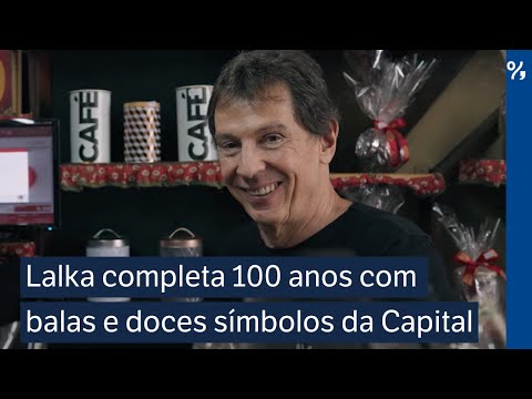 Lalka completa 100 anos com balas e doces símbolos da Capital