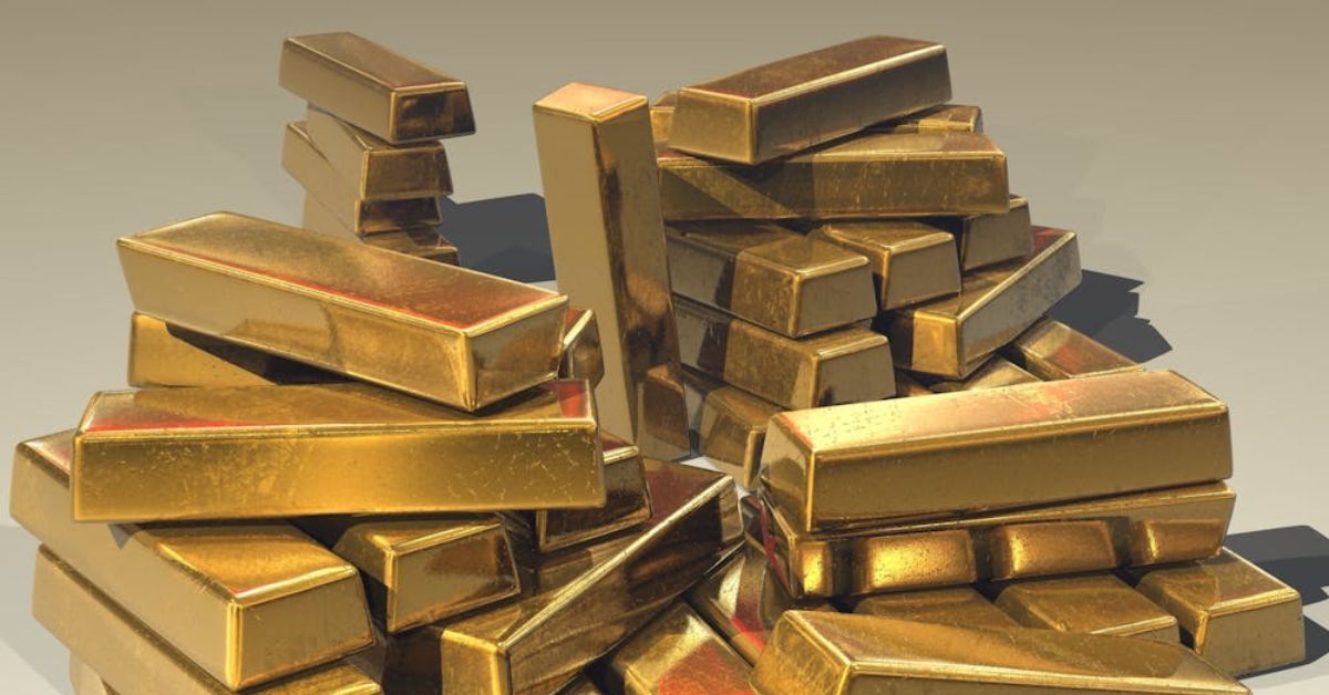 Ouro fecha em forte baixa, com apetite por risco após cessar-fogo entre Israel e Irã