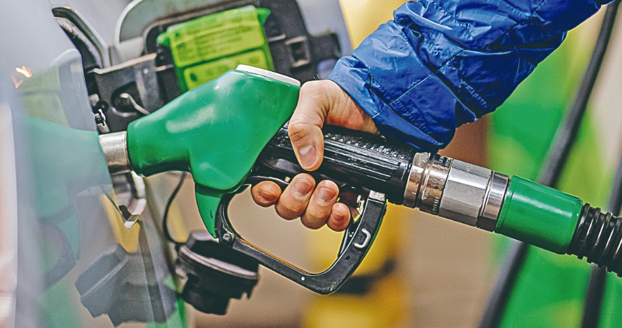 Diesel S-10 sobe 4,4% na primeira quinzena, com ajuste da Petrobras, ICMS e câmbio