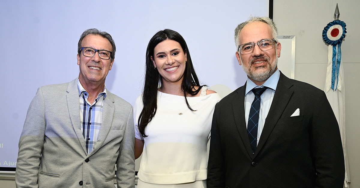 Novos conselheiros tomam posse no CRA-MG e no Corecon-MG