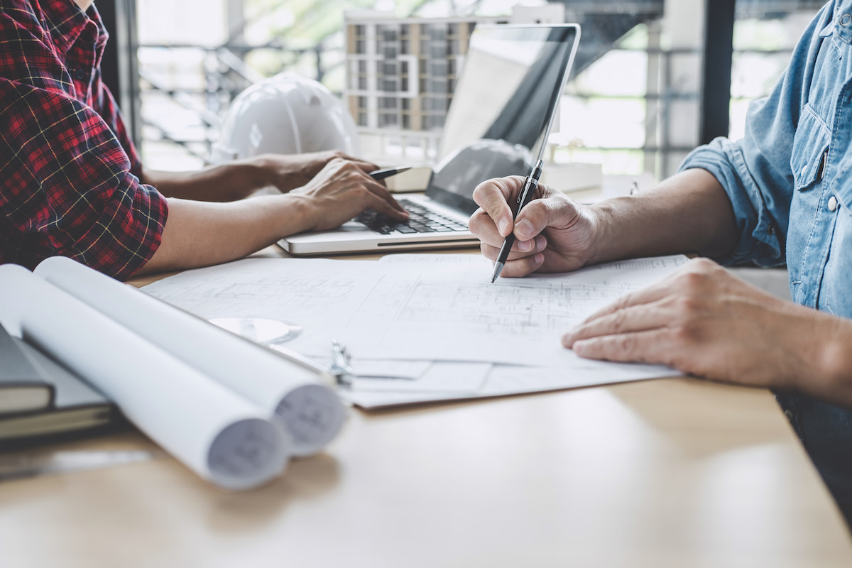 Engenharia lidera lista de profissões com maiores salários iniciais