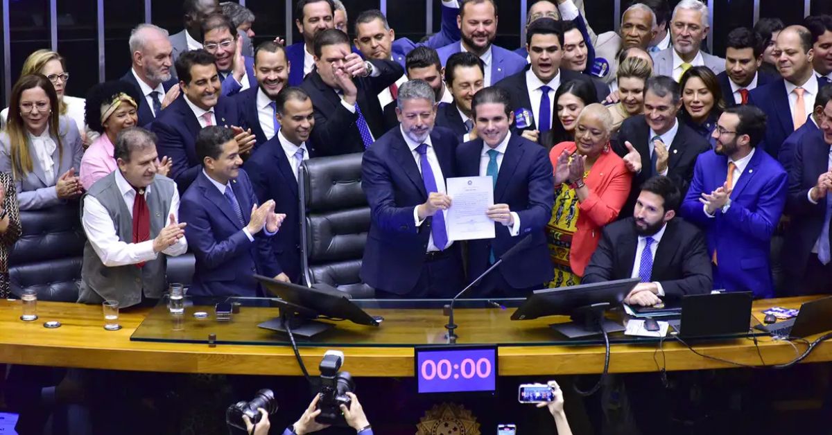 Hugo Motta é eleito presidente da Câmara dos Deputados