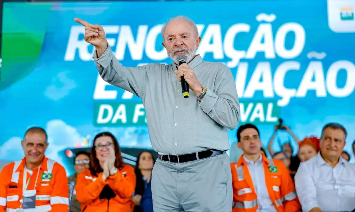 Lula participa de evento de anúncio de investimentos da Novo Nordisk em Montes Claros