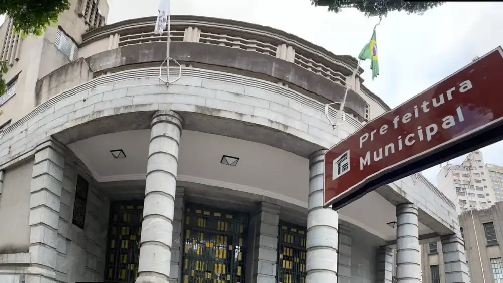 Sindicato quer aumentar salário de prefeito e vereadores de BH para repor perdas 