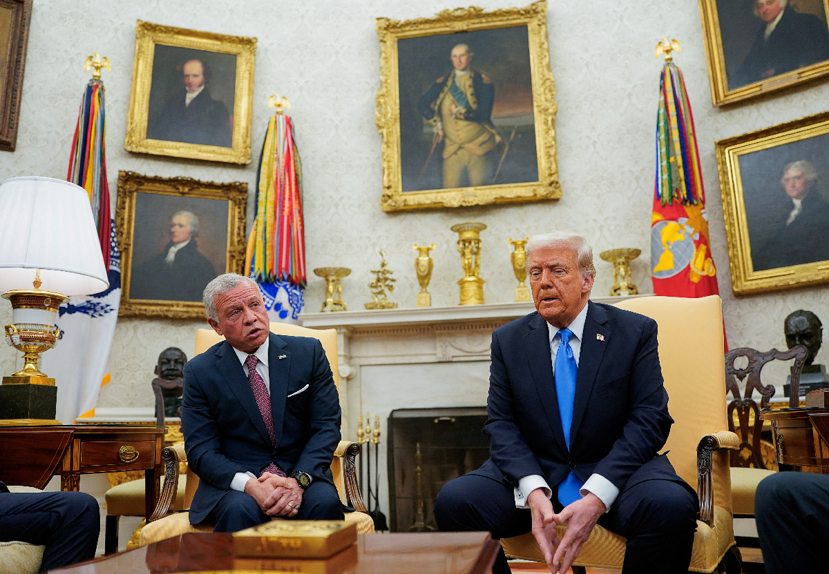 Trump insiste em governar Gaza e pressiona Jordânia a aceitar palestinos