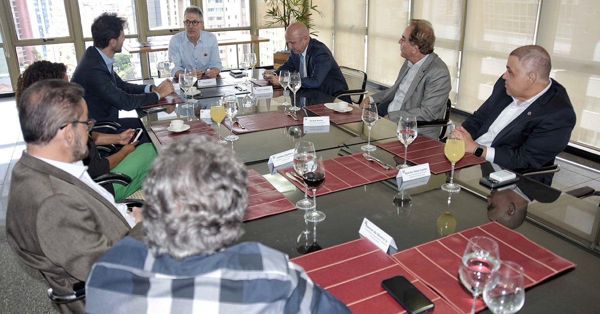 Zema se reúne com mesa-diretora da ALMG